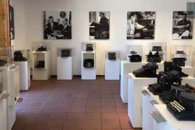 Affascinanti, storiche e retr�: a Trani un museo dedicato alle macchine per scrivere